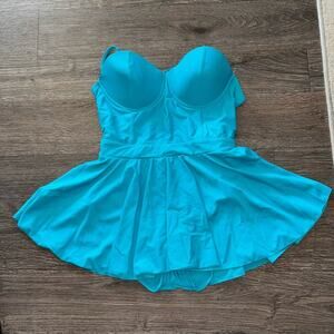 Bettie Paige size 8 Pin Up Swim Suit excellent condition